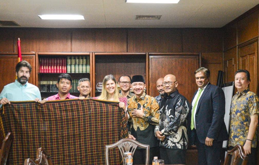 Urai Persoalan Sampah, Bupati Lebak Jajaki Kolaborasi dengan Perusahaan Spanyol