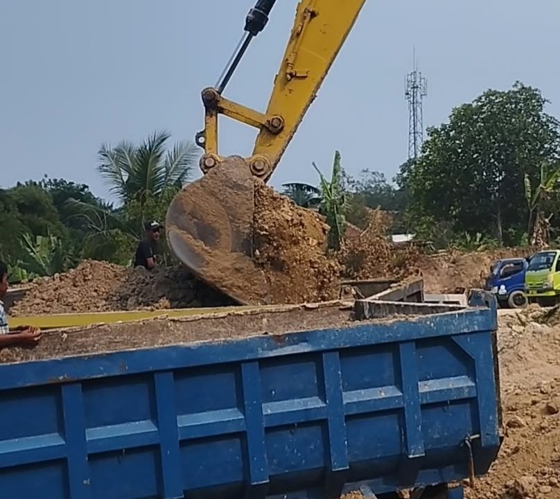 Viral Galian Tanah di Bypass Cibadak Lebak, Pelaksana Tegaskan Bukan Galian C Komersial Melainkan Cut and Fill Gudang